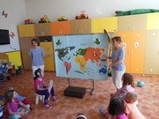 Divadlo Cestujeme kolem světa za pohádkou